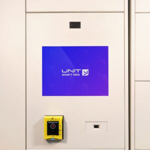 Smart Lockers - con cobro y pantalla