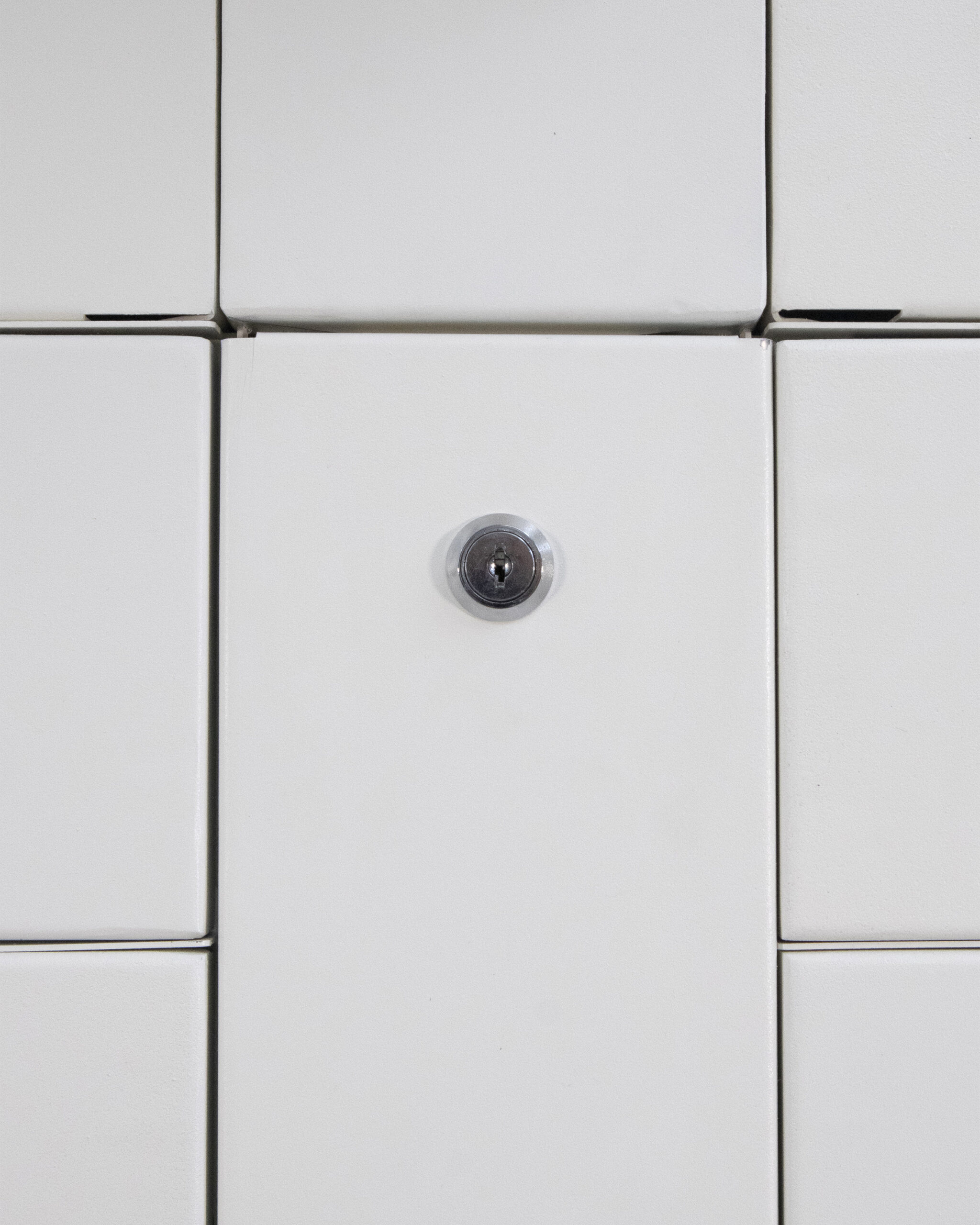 ShieldHub -  Lockers Inteligentes para Residenciales - Image 8